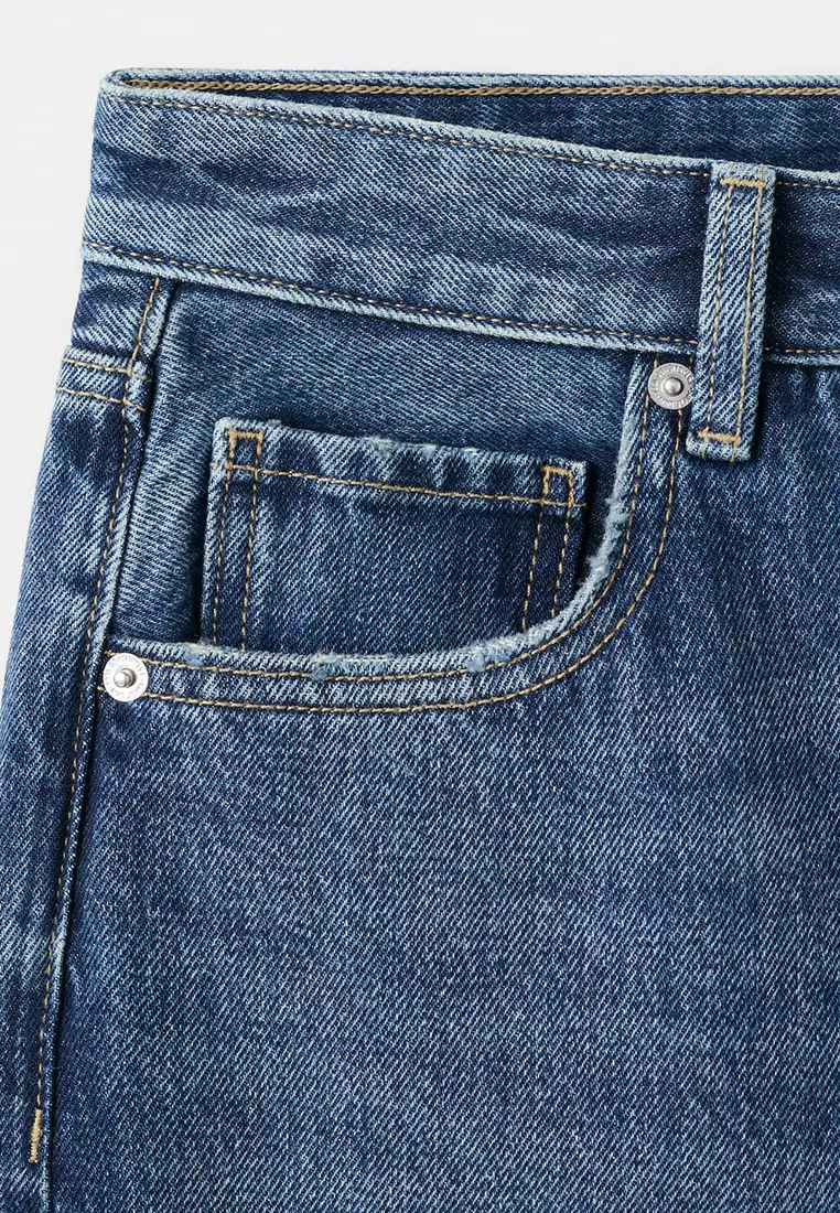 Straight Low-Waist Jeans