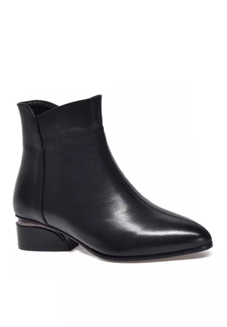 Discount on Twenty Eight Shoes  shoes - SKU: VANSA Fashion Top Layer Cowhide Ankle Boots VSW-B62312350.3