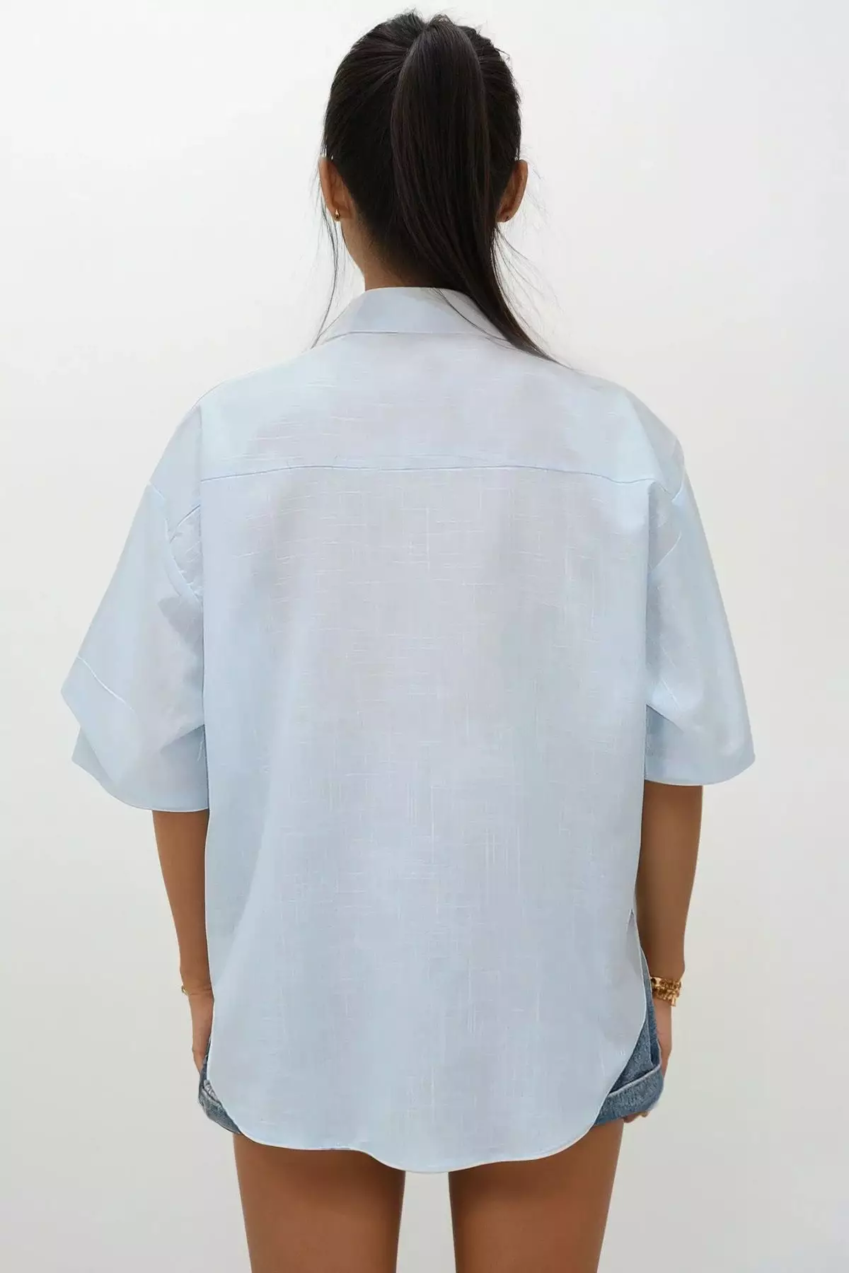 Women's Baby Blue Double Pocket Half Sleeve Linen Shirt Alc-X9991