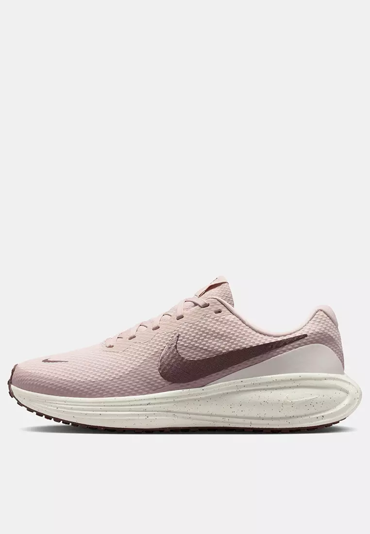 Revolution 8 SE Road Running Shoes