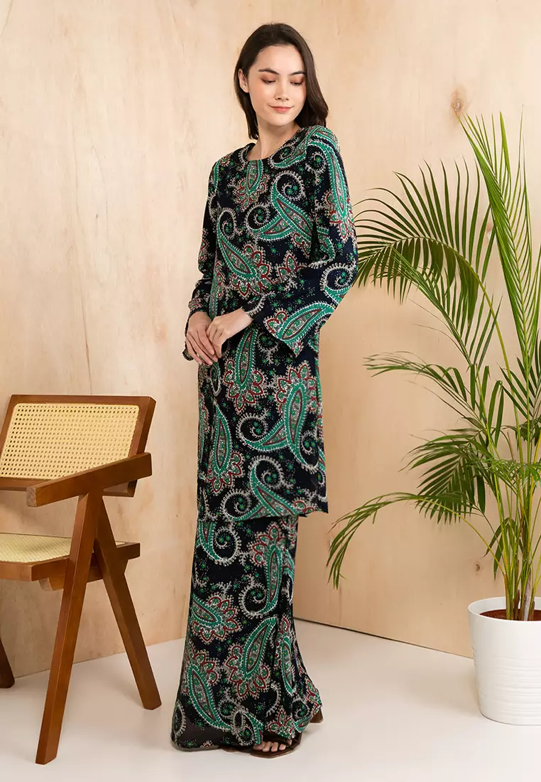 Paisley Batik Prints Baju Kurung Moden Chiffon in Dark Blue