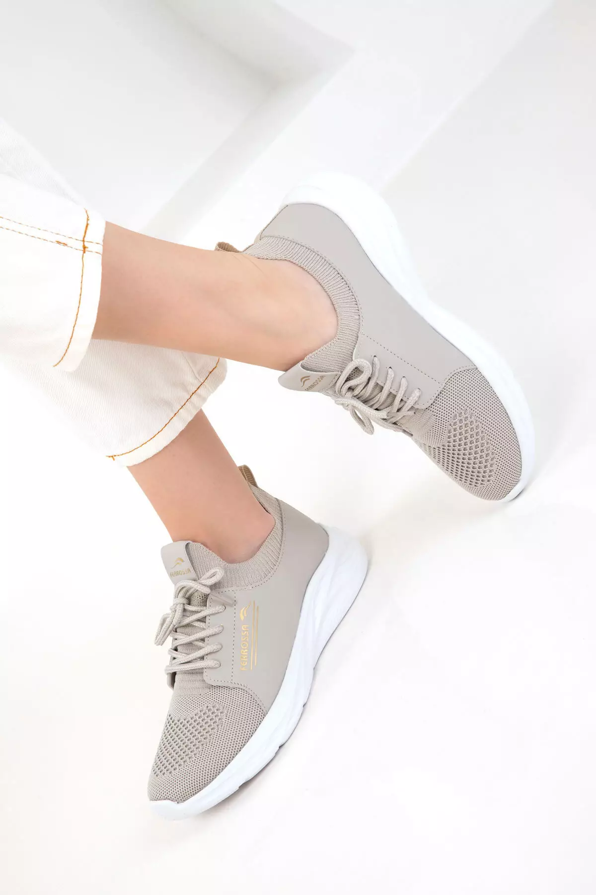Beige Unisex Sneaker 20678