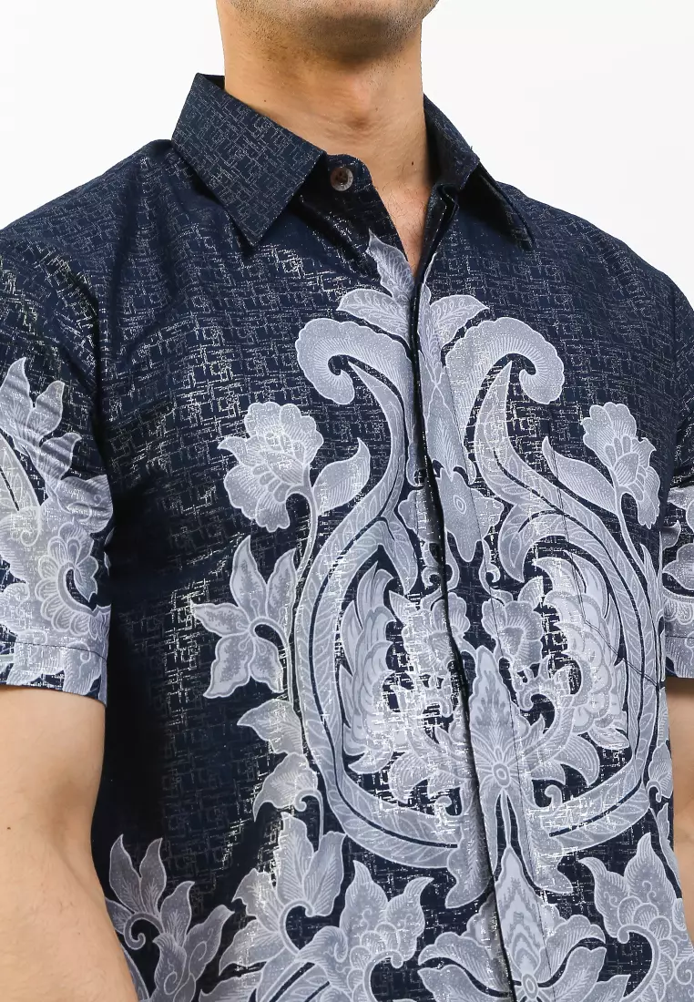 Hem Batik Pria Lengan Pendek Prada Emmeril Navy