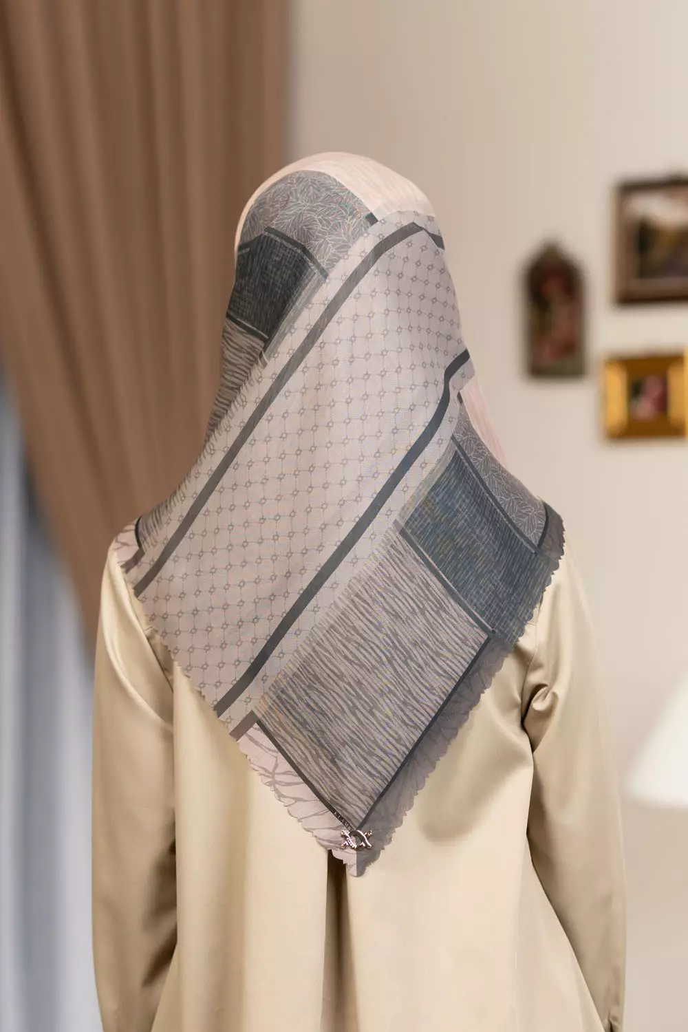 Klamby - Tiani Scarf Natural Wood