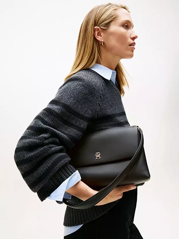 Tommy Hilfiger - Modern Essential Shoulder Bag