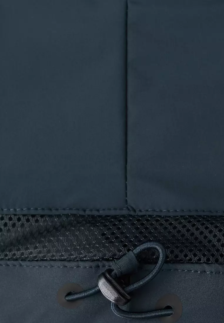 Packable Water-Repellent Jacket With Thermore® Technology