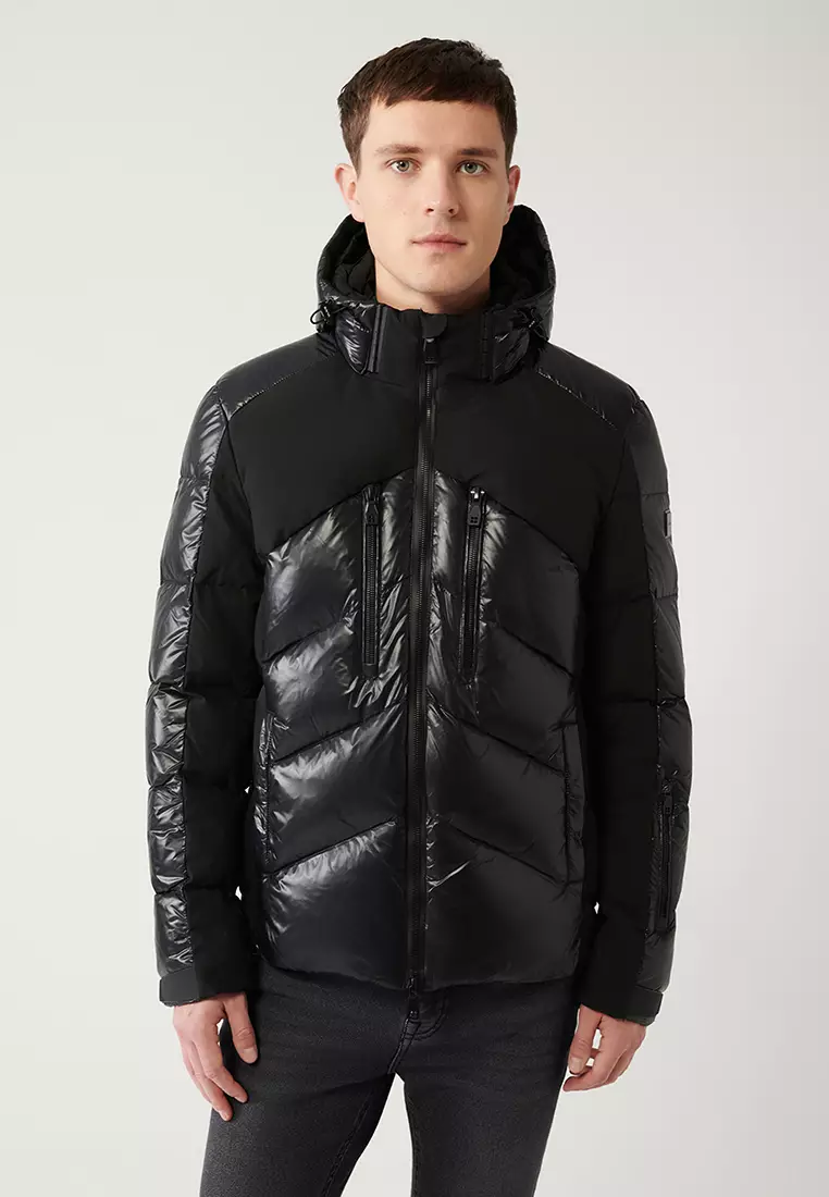 網上選購 Avva Long Sleeves Zip Hooded Jacket 2026 系列 | ZALORA香港