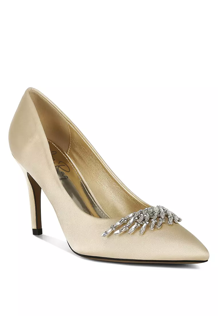 Bros Berlian Imitasi Detail Satin Pumps Dalam Warna Emas