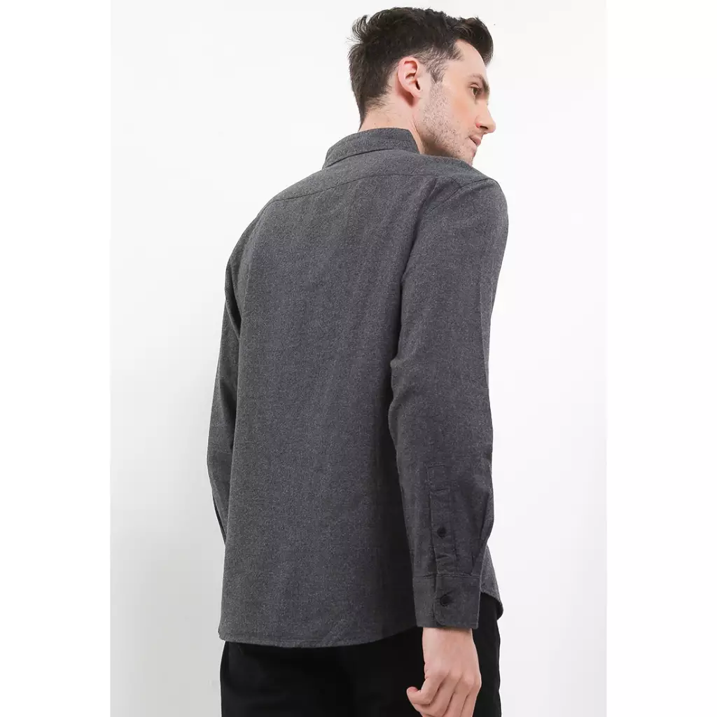 TRIPLE Kemeja Flanel Lengan Panjang Slim Fit (LS 530)