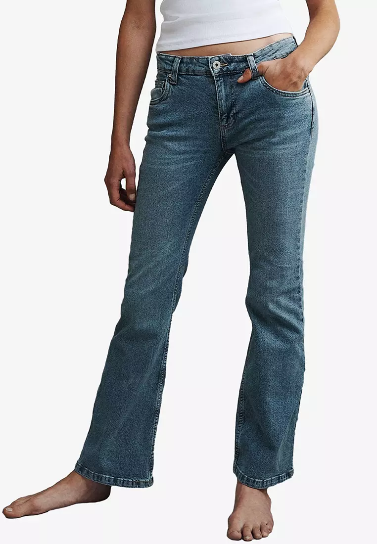 Stretch Bootleg Jeans