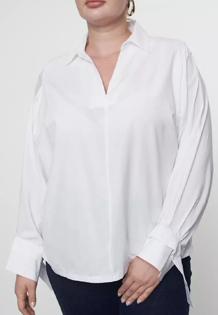 Plus Size Gathered Back Blouse