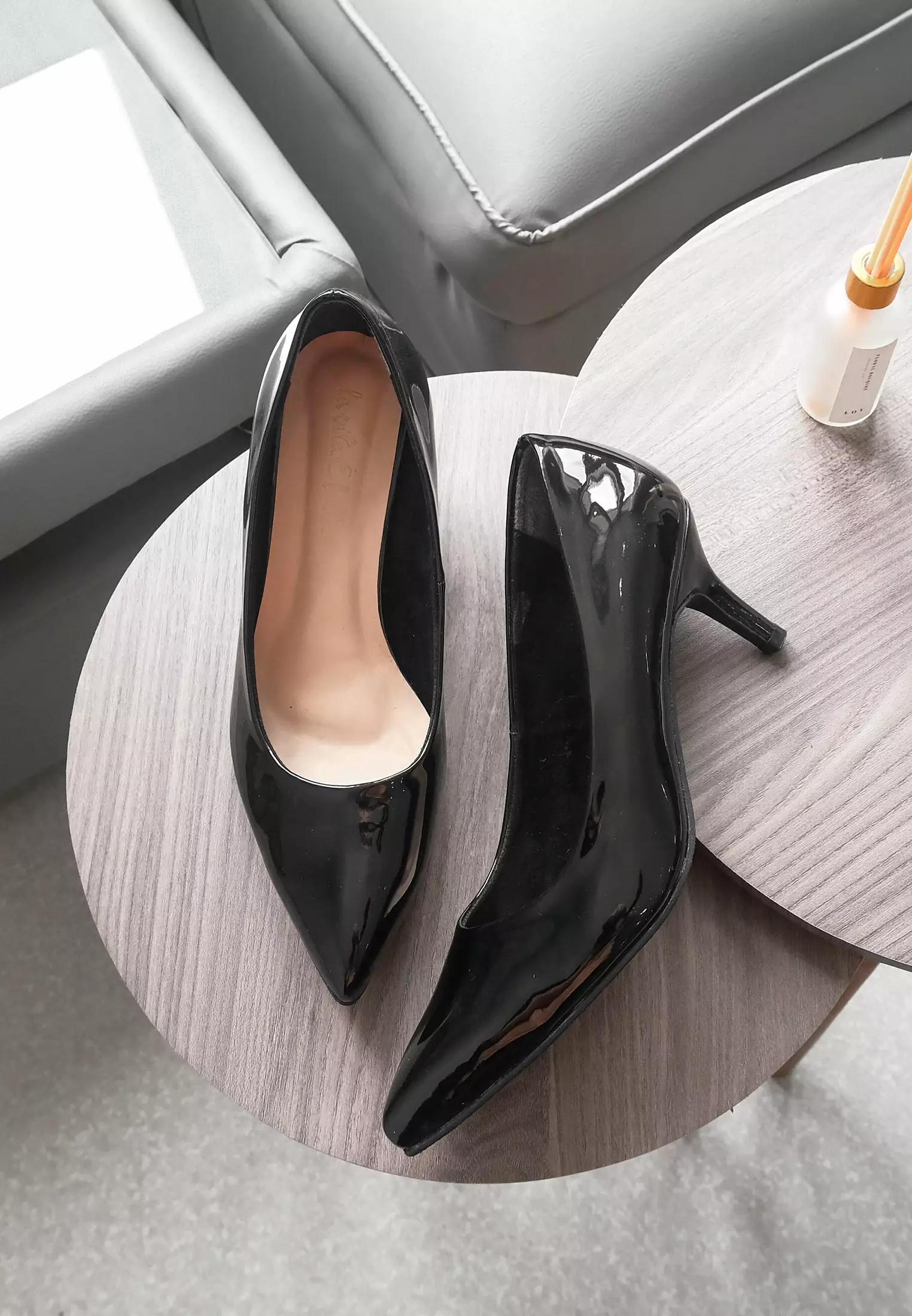 Lumiere Sepatu Formal Wanita Stiletto