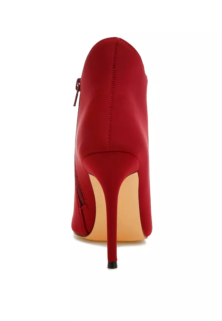 Pleather Concave Cut Ankle Boots in Burgundy