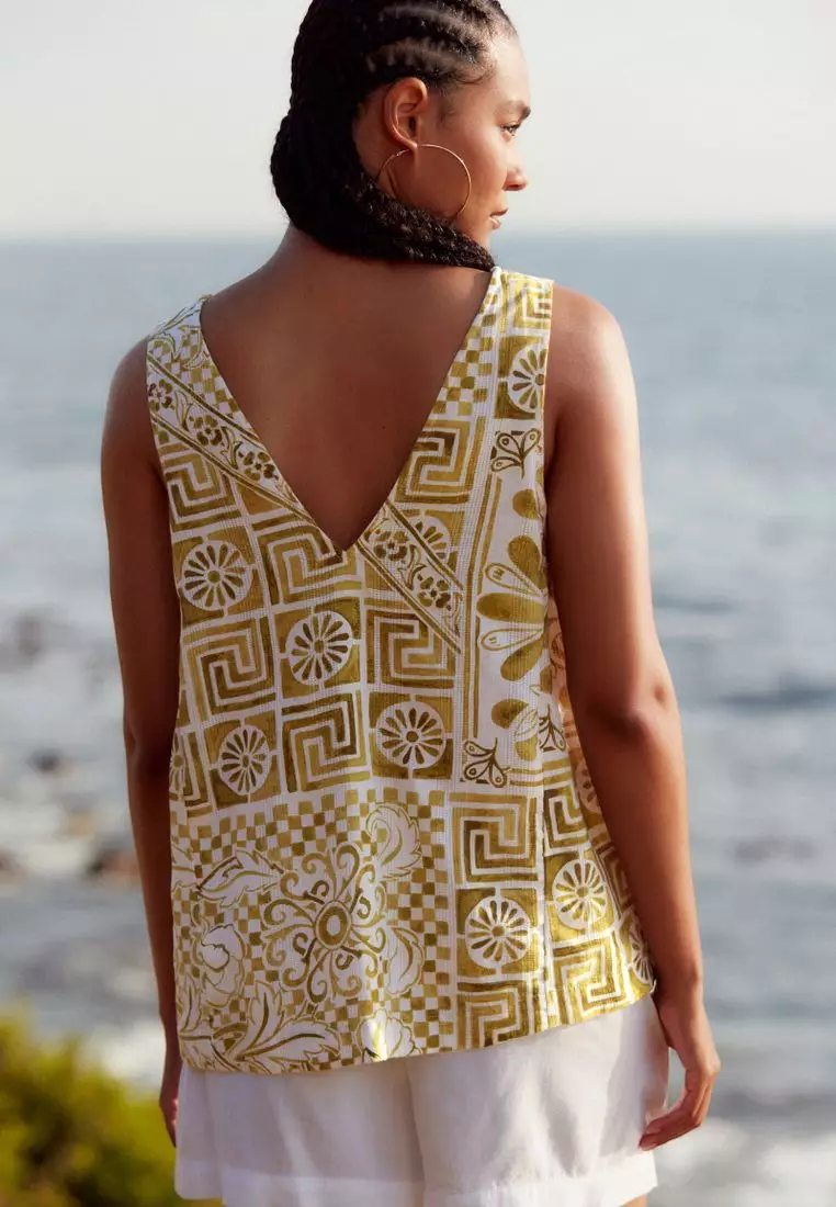 Linen Blend V-Neck Top