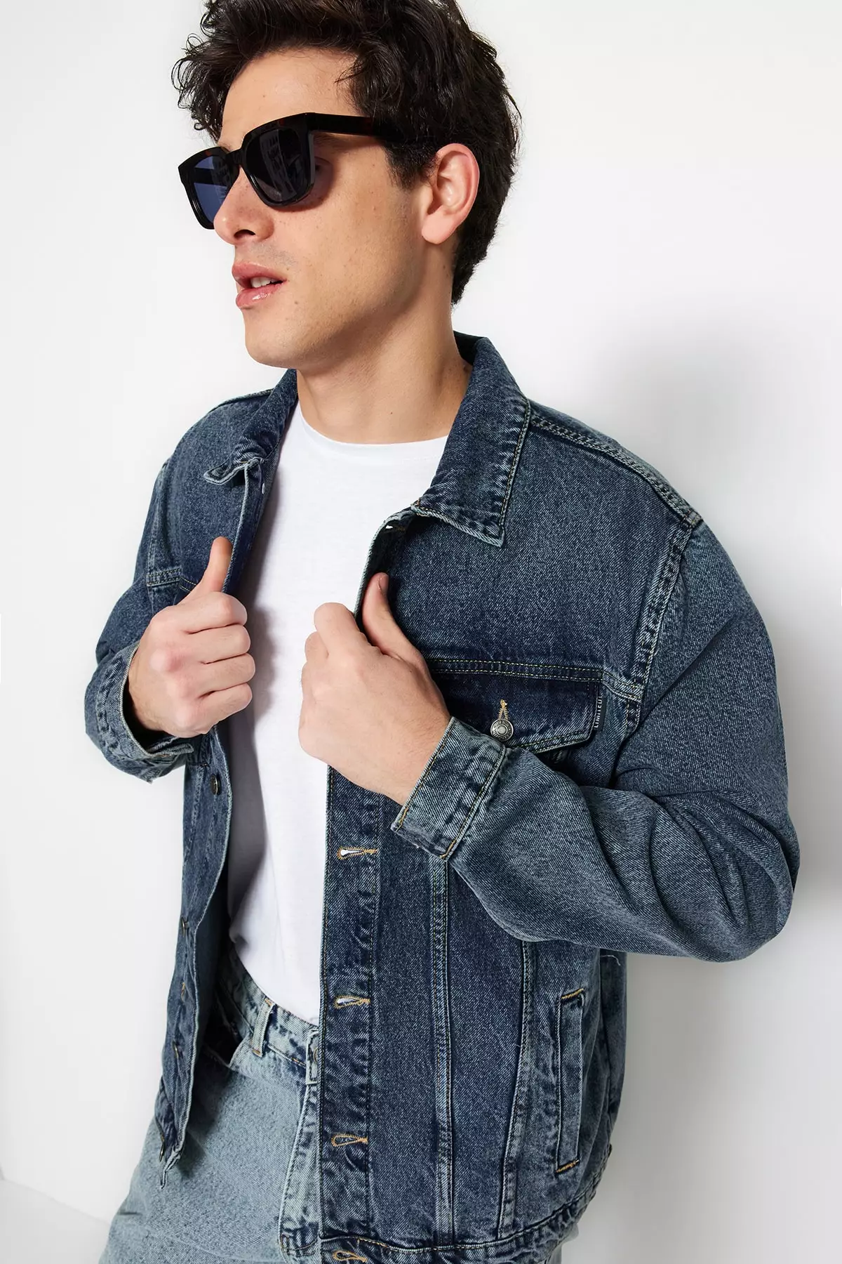 Denim jeans best sale jacket online