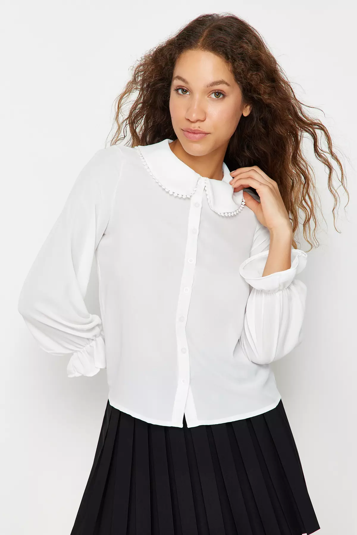 Embroidery Trim Collar Blouse