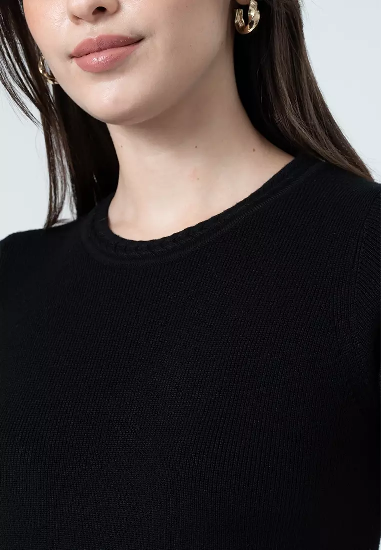Fallon Braided Collar Knitted Textured Top