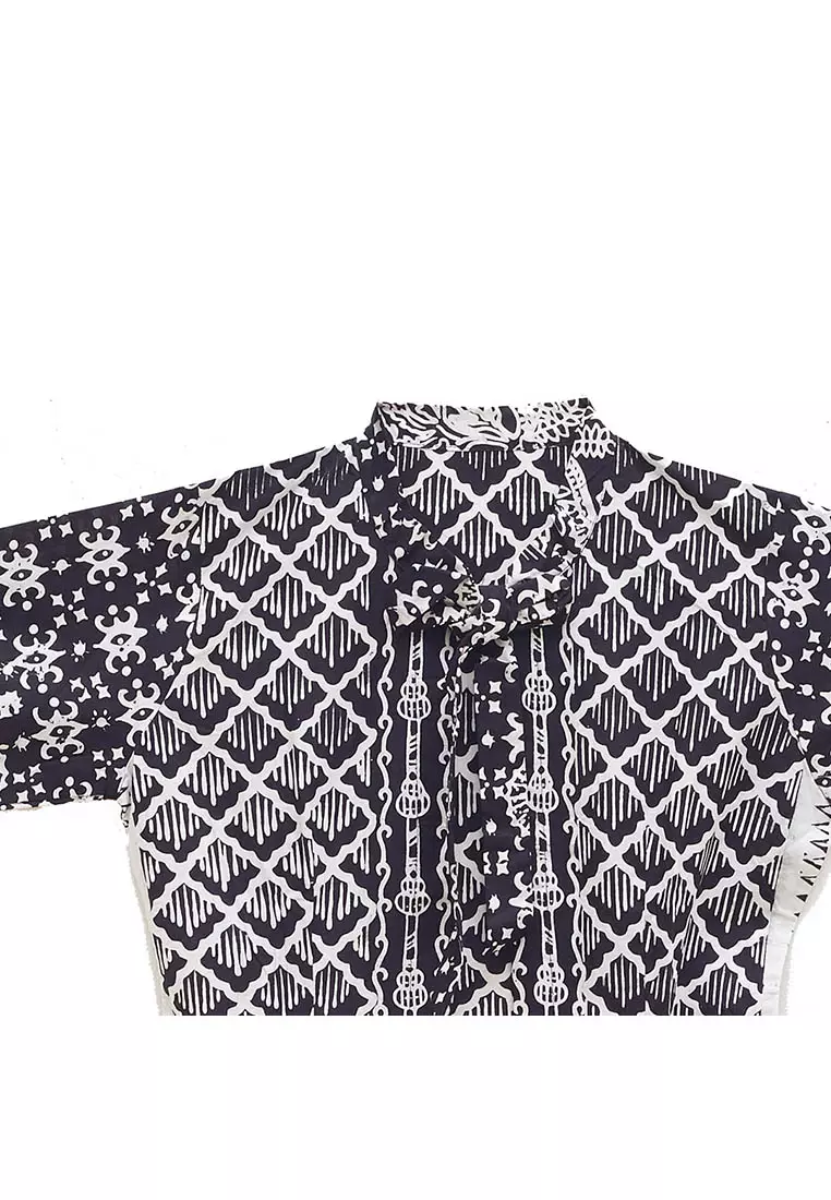 L.Blend Godho Outer Batik Wanita Hitam