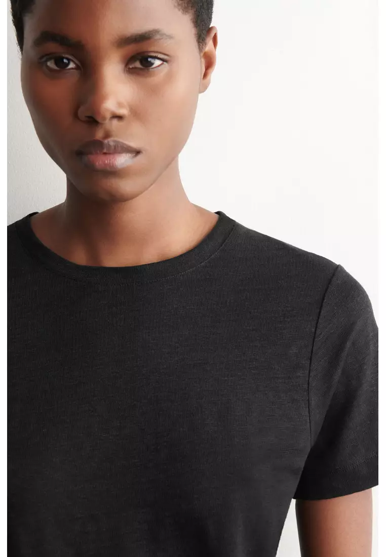CREW-NECK LINEN T-SHIRT