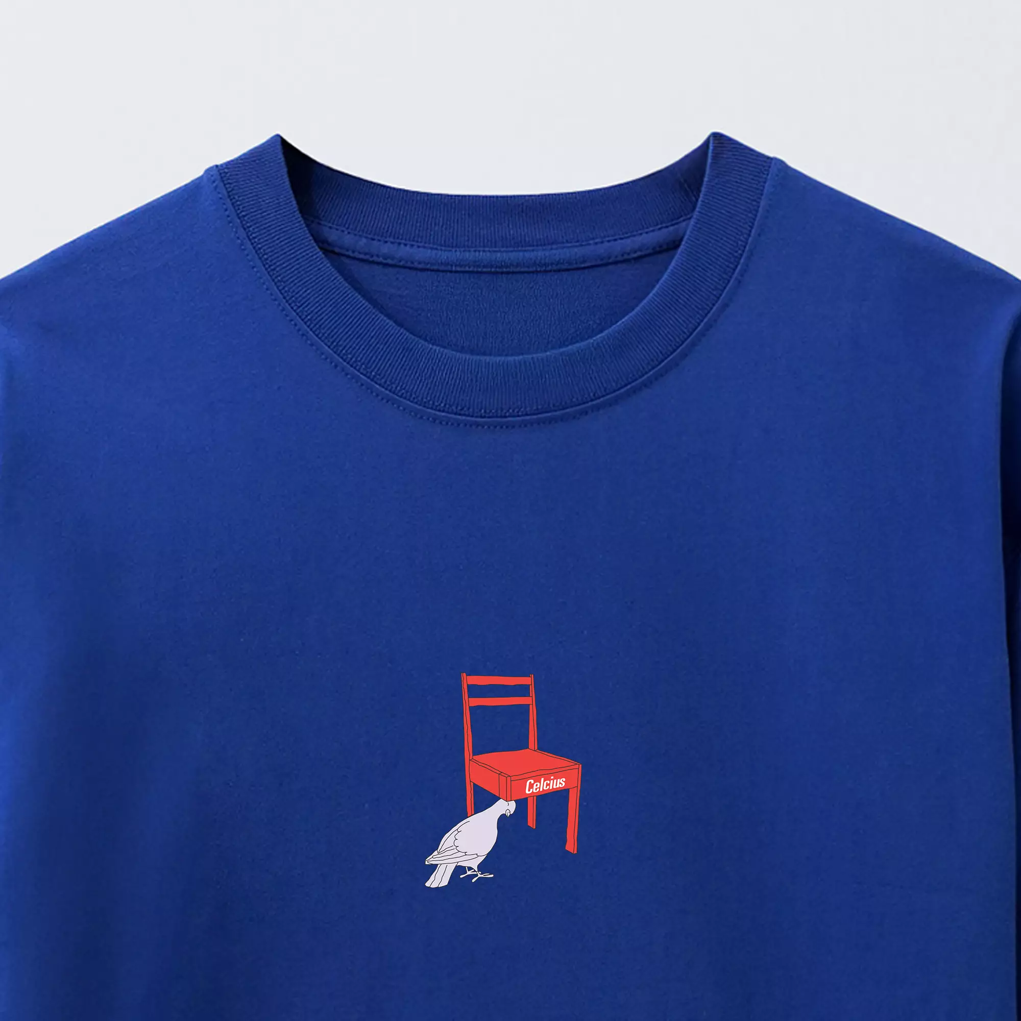CELCIUS Red Chair Bird Sketch Kaos Lengan Pendek Oversize LIN001628C Biru