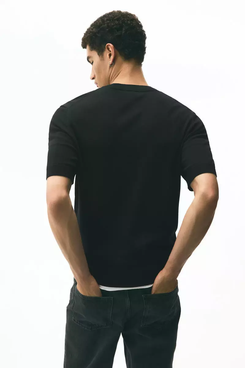Regular Fit Fine-knit V-neck T-shirt