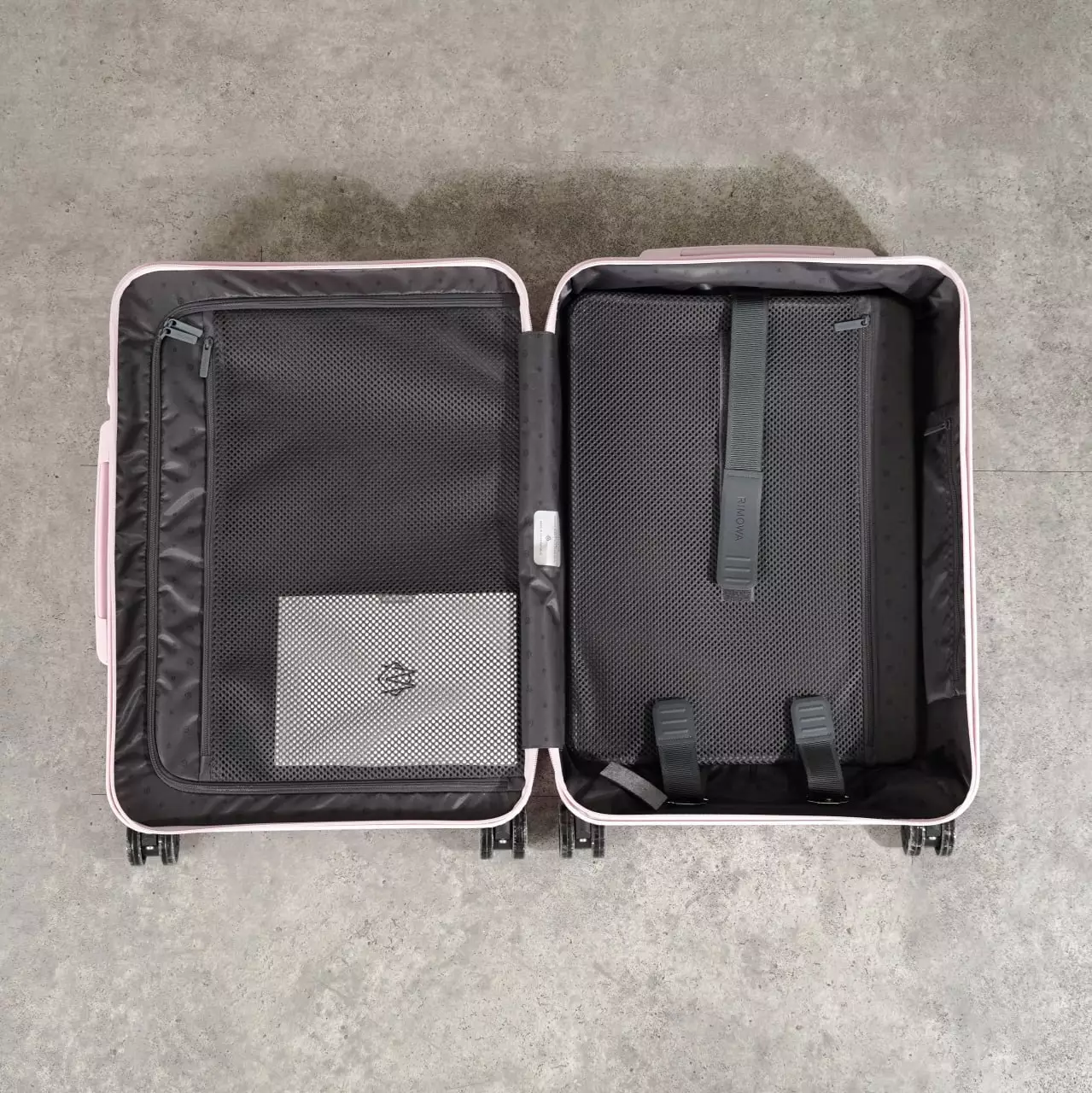 Koper RIMOWA ESSENTIAL BALLERINA PINK LIMITED CABIN SUITCASE LUGGAGE 100% ORIGINAL