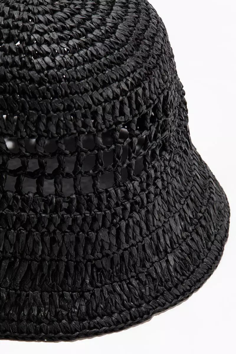 Straw bucket hat