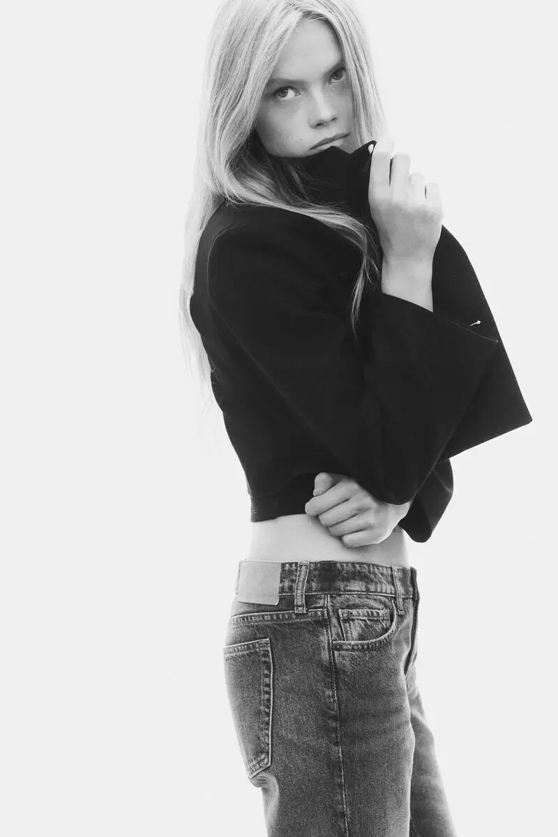 Bootcut Regular Waist Cropped Jeans