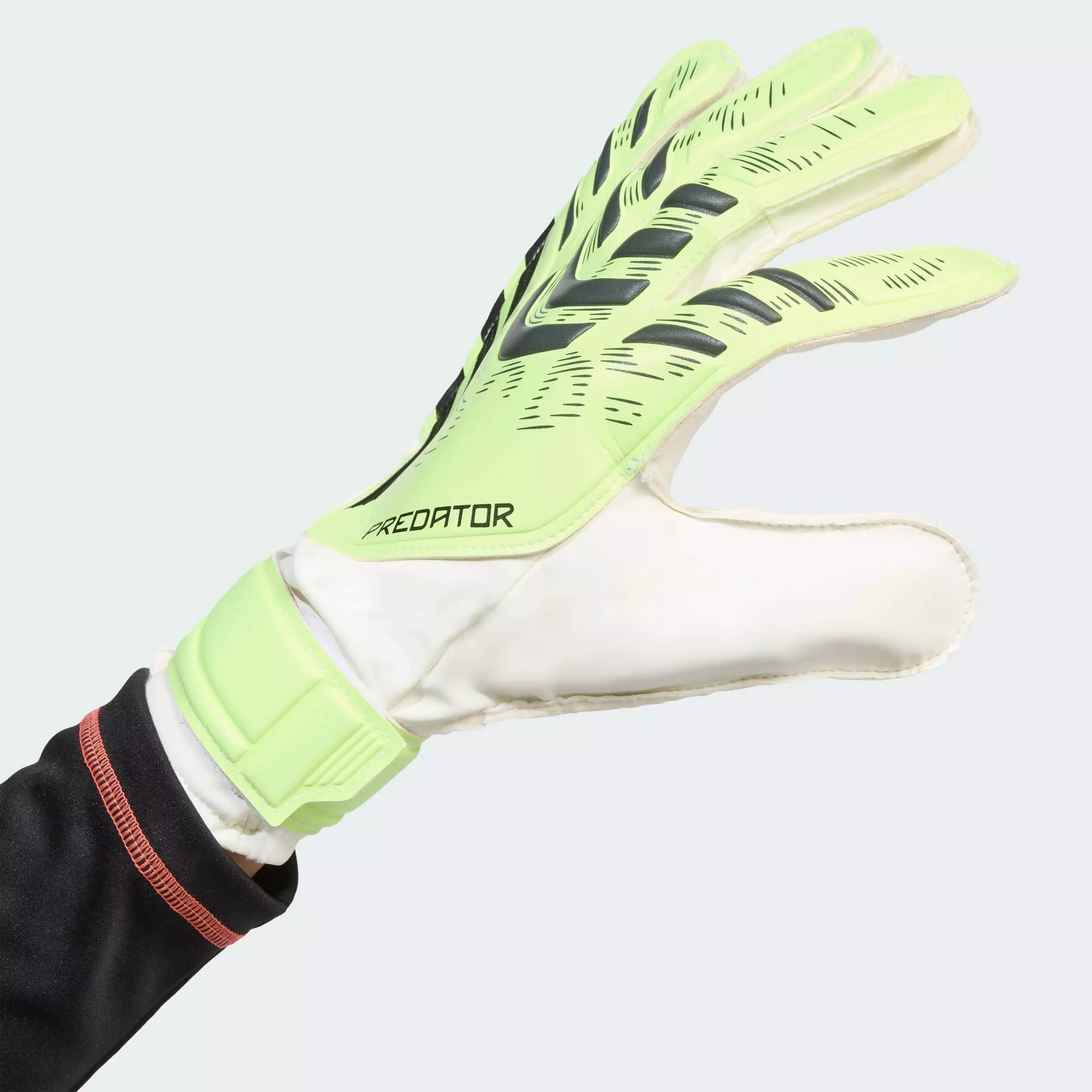 Football Predator Training Goalkeeper Gloves Unisex Green JN5356