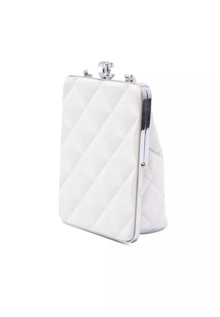 Pre-Loved Chanel Cc Quilted Acrylic And Lambskin Evening Clutch With Chain