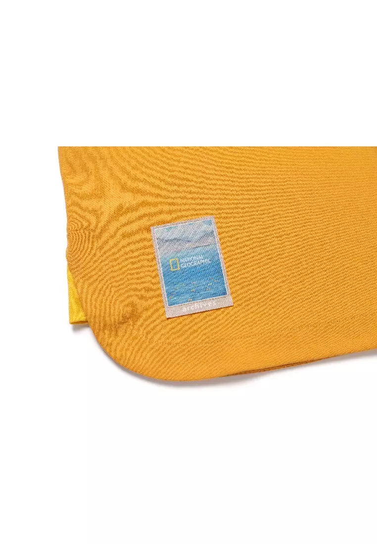 Unisex ARCHIVES Caribbean Graphic Short Sleeve Tee