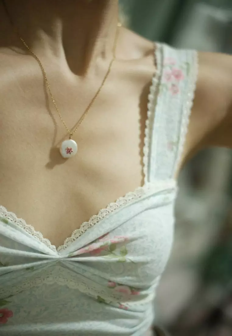 Rosita on sale pearl necklace