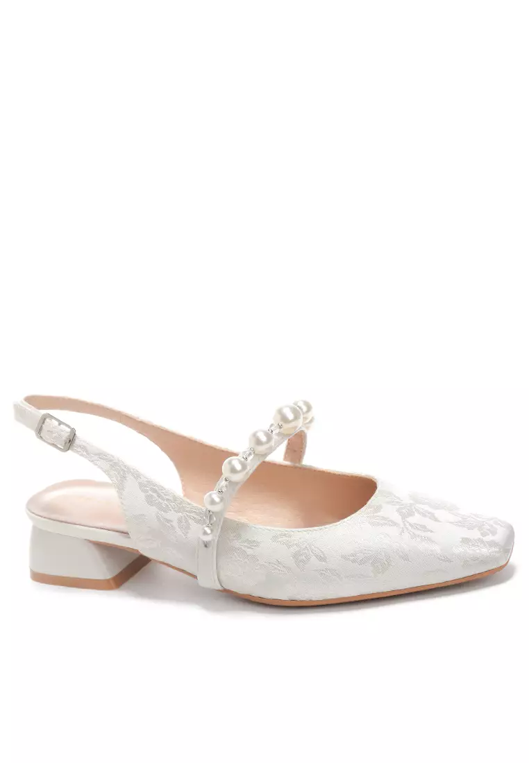 Discount on Twenty Eight Shoes  shoes - SKU: 3CM Cotton Print Pearl Strap Slingback Heel BY213-36