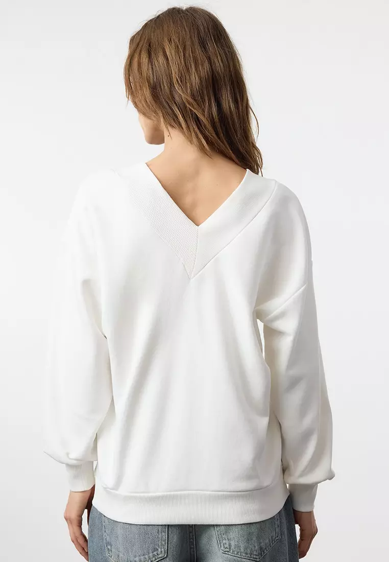 Buy Trendyol V-Neck Sweatshirt 2025 Online | ZALORA