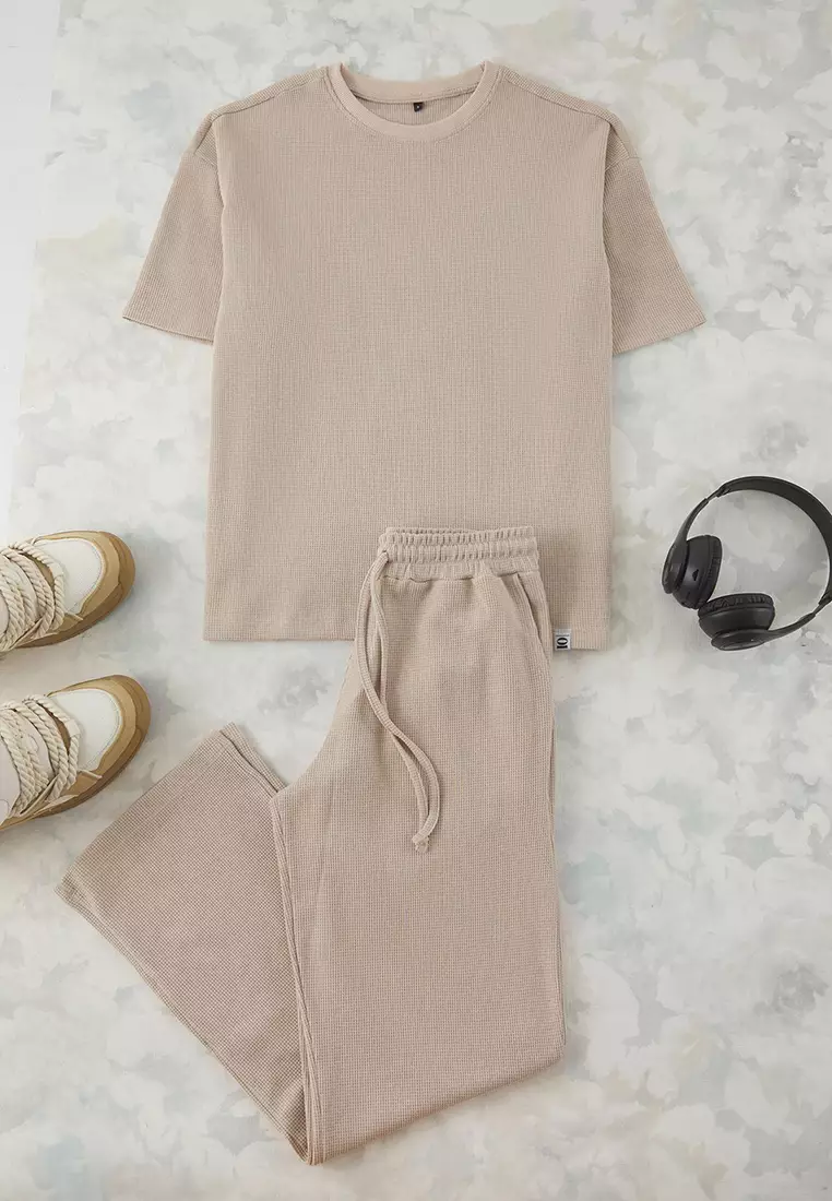 Beige Oversize/Wide Cut Textured Tracksuit Set Tmnss25Em00010