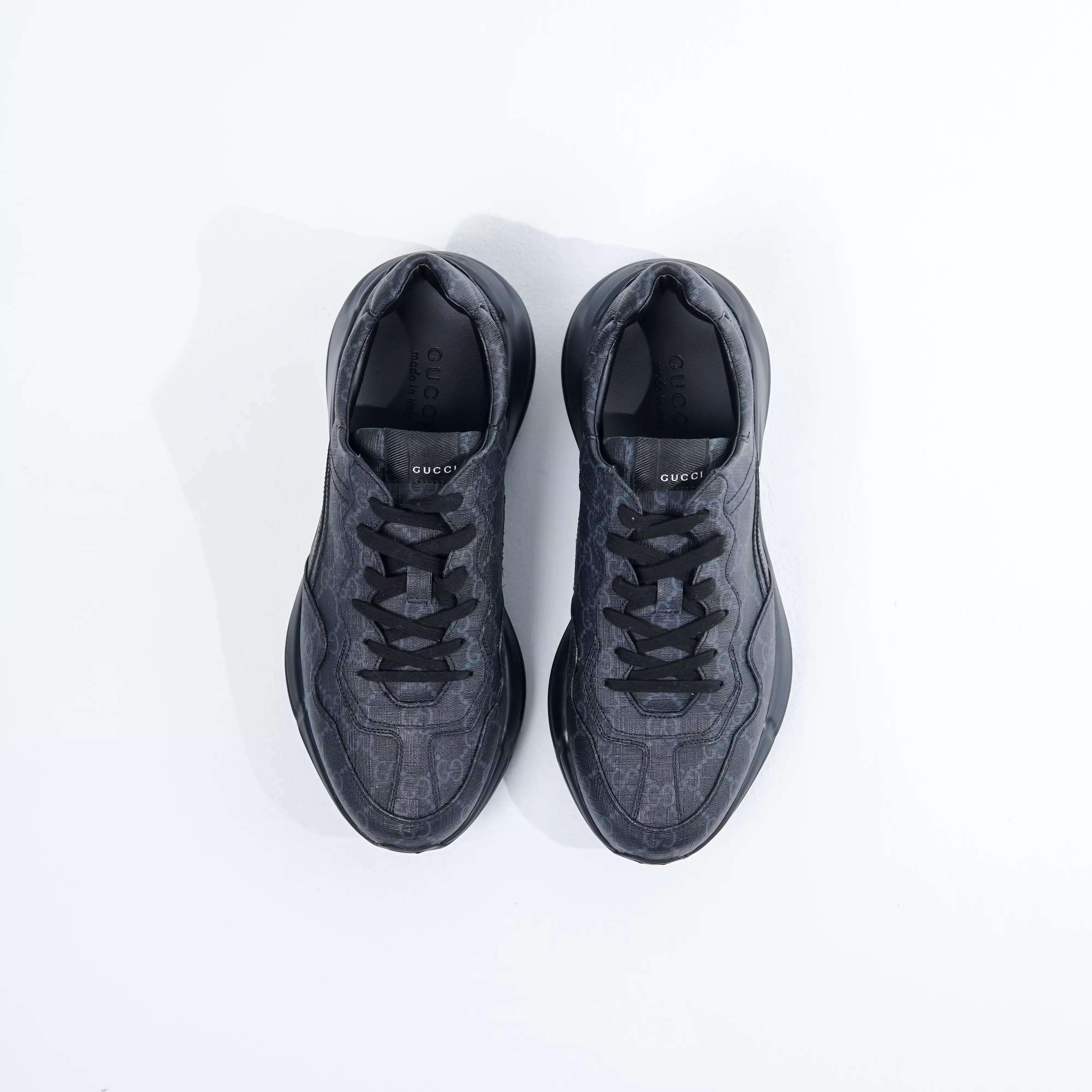 Sepatu GUCCI GG RHYTON MONOGRAM BLACK SNEAKER 100% ORIGINAL