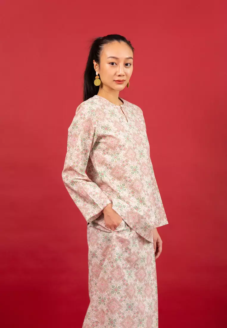 Bayu Somerset Rania Kurung