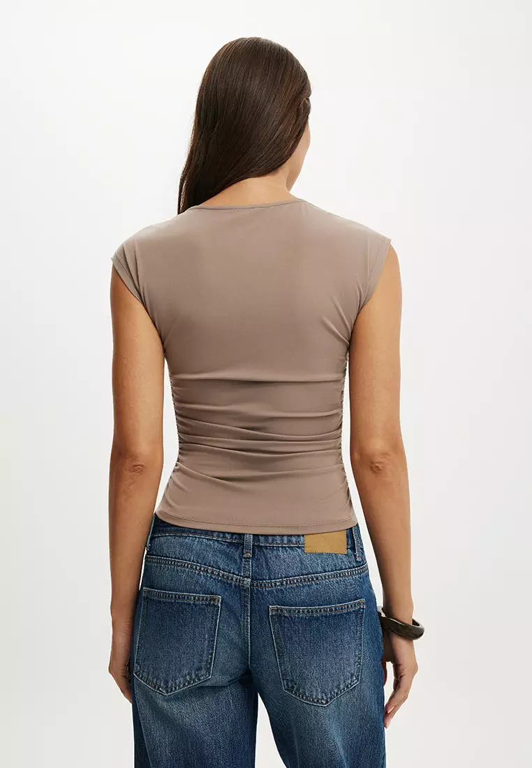 Scout Asymmetric Short Sleeve