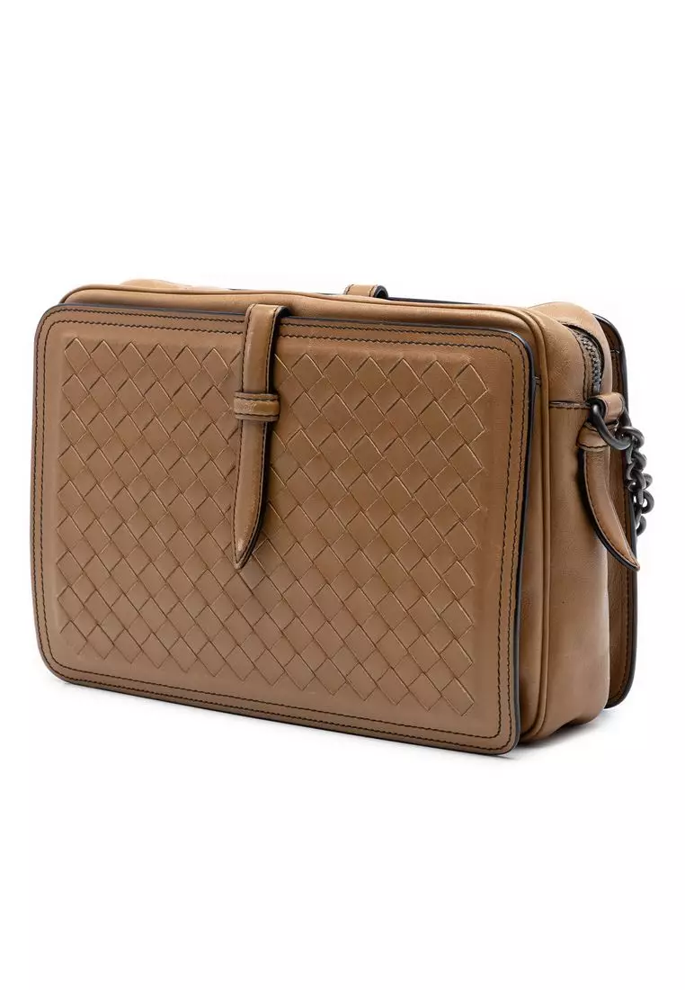 Pre-Loved Bottega Veneta Nappa Intrecciato Belt Flap Camera Bag