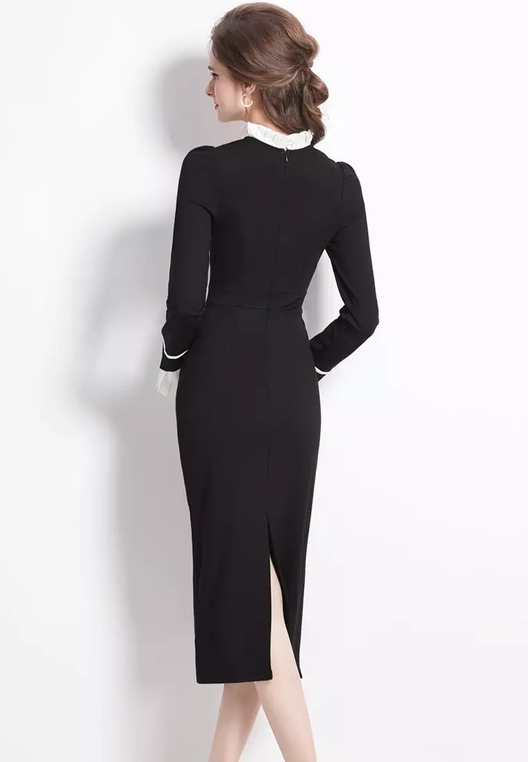 撞色拼接花瓣領黑色長袖連衣裙CA100525