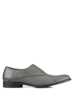 Zalora shoes clearance