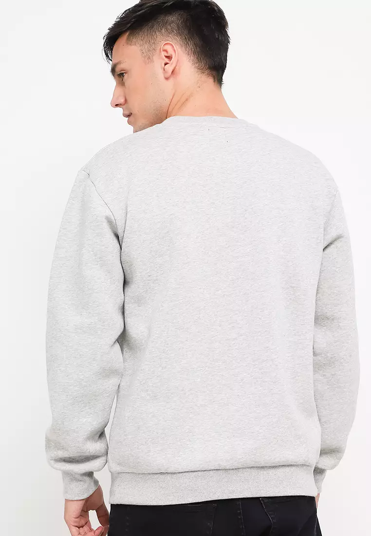 Sweater Lengan Panjang