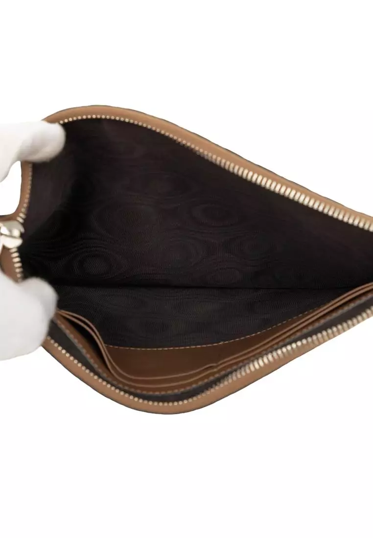 Pre-Loved Gucci Microguccissima Clutch