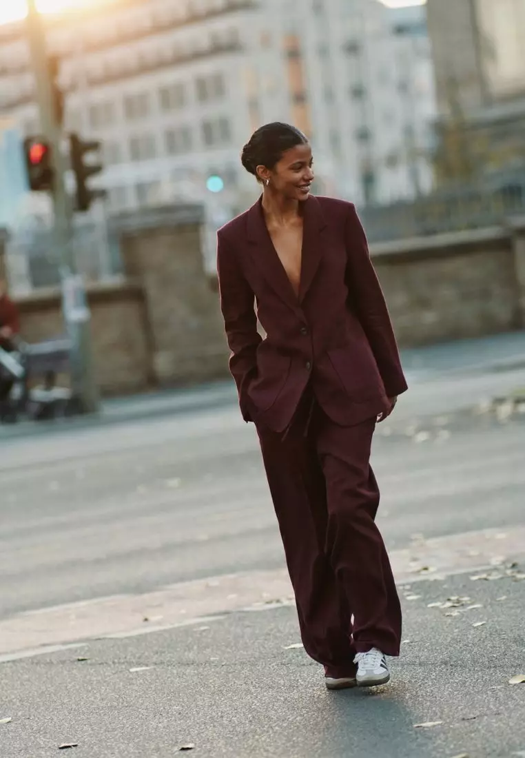 Linen Rich Single Breasted Blazer