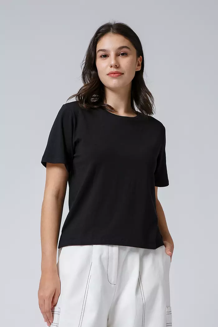 COTTONINK - Atasan Kaos Wanita Black Regular Fit #EssentialsCoreCollection