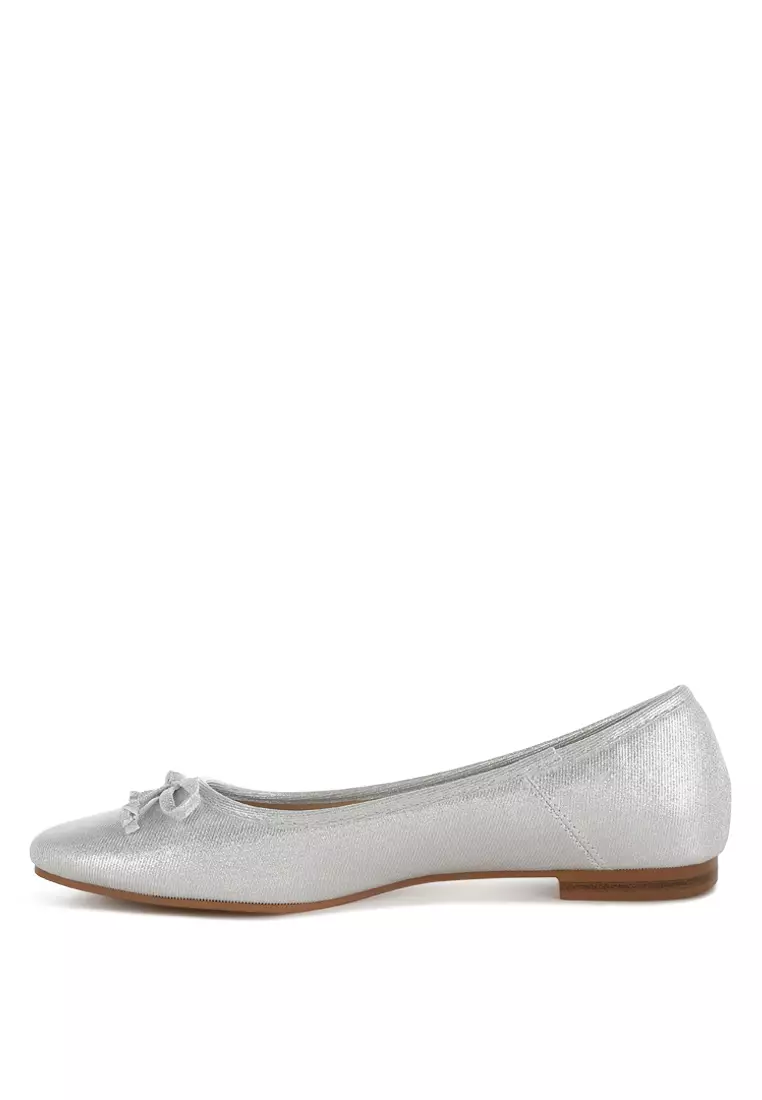Sepatu Balet Metalik Warna Perak