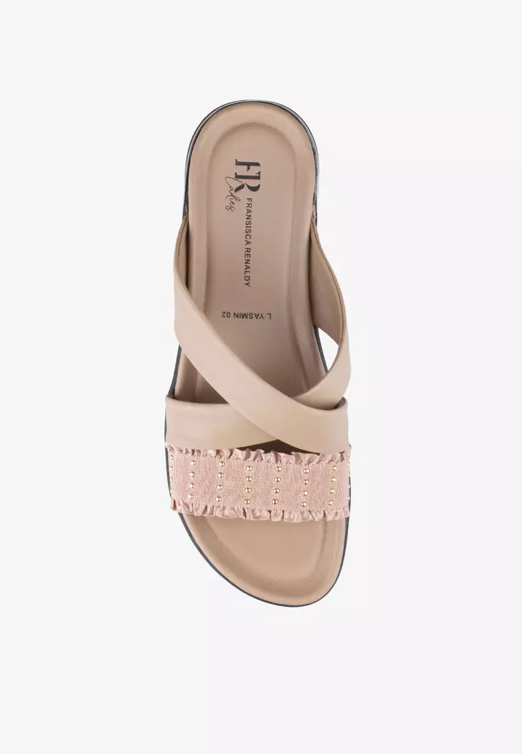 Sandal Jepit Wanita L.Yasmin 02 - Fransisca Renaldy