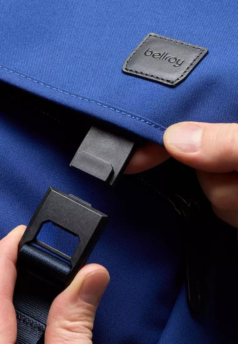 Bellroy Classic Messenger - Indigo
