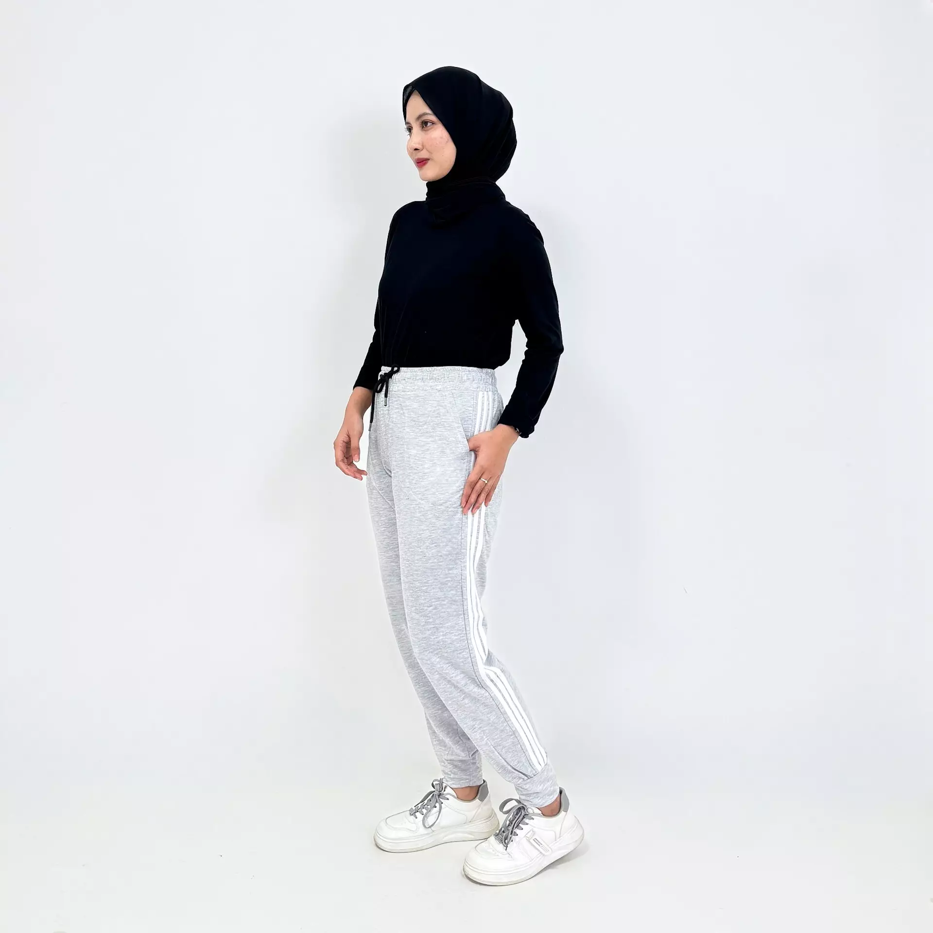 Aliyah Pants MISTY GREY Celana Panjang Jogger Wanita