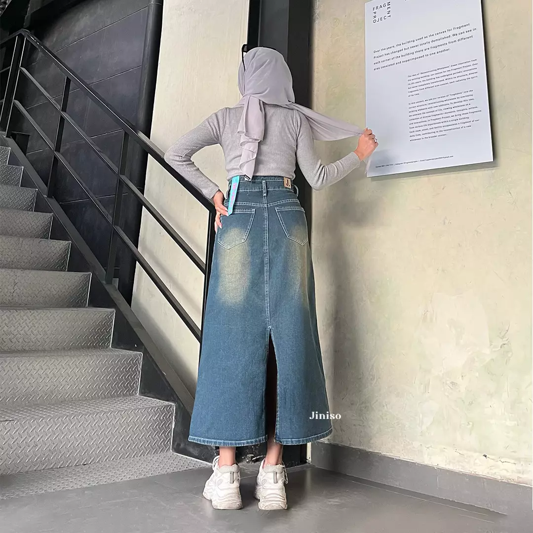 Highwaist Rok Slit Jeans Panjang 950 SEVENTY